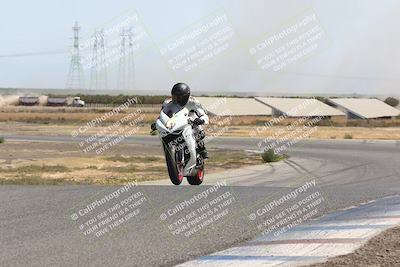 media/Sep-08-2024-Pacific Track Time (Sun) [[e80823a591]]/B Group/1220pm (Wheelie Bump)/